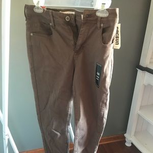 Bullhead Denim Co. High Rise Skinniest Jeans